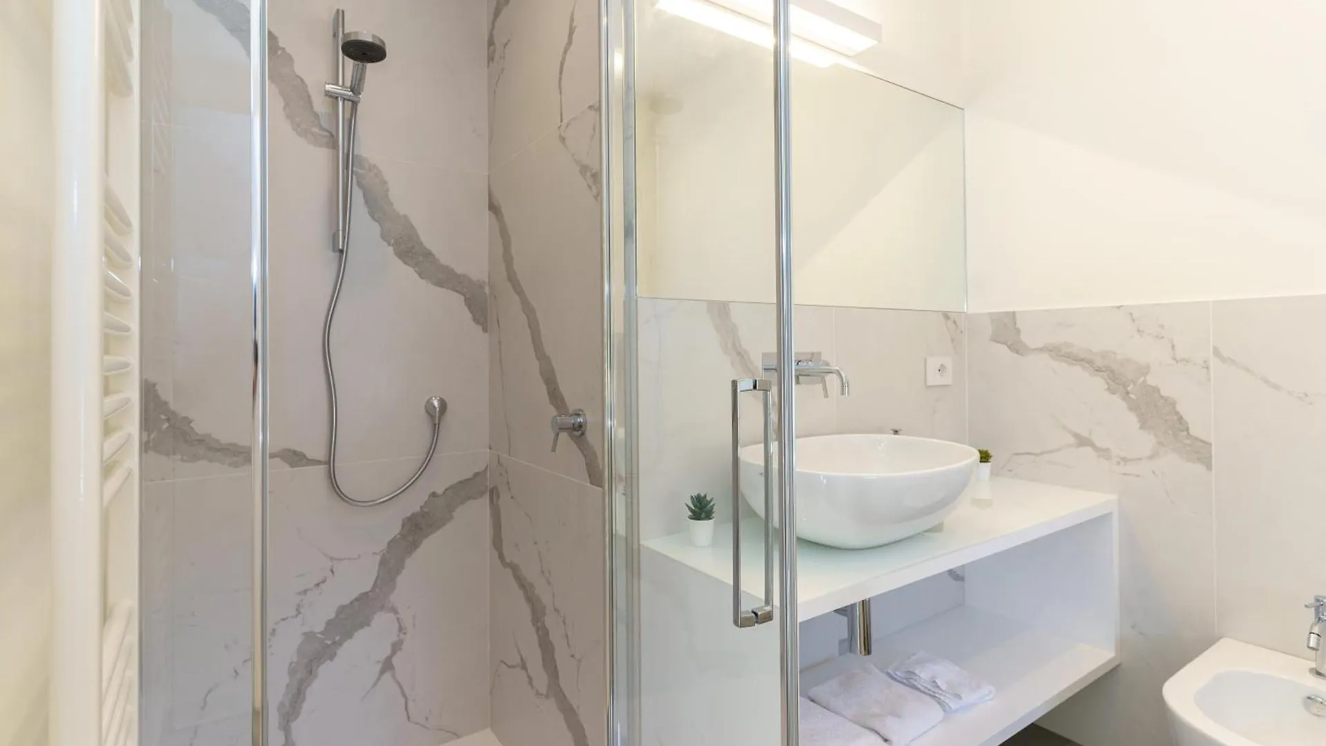Apartment Twinstay Catania Italy